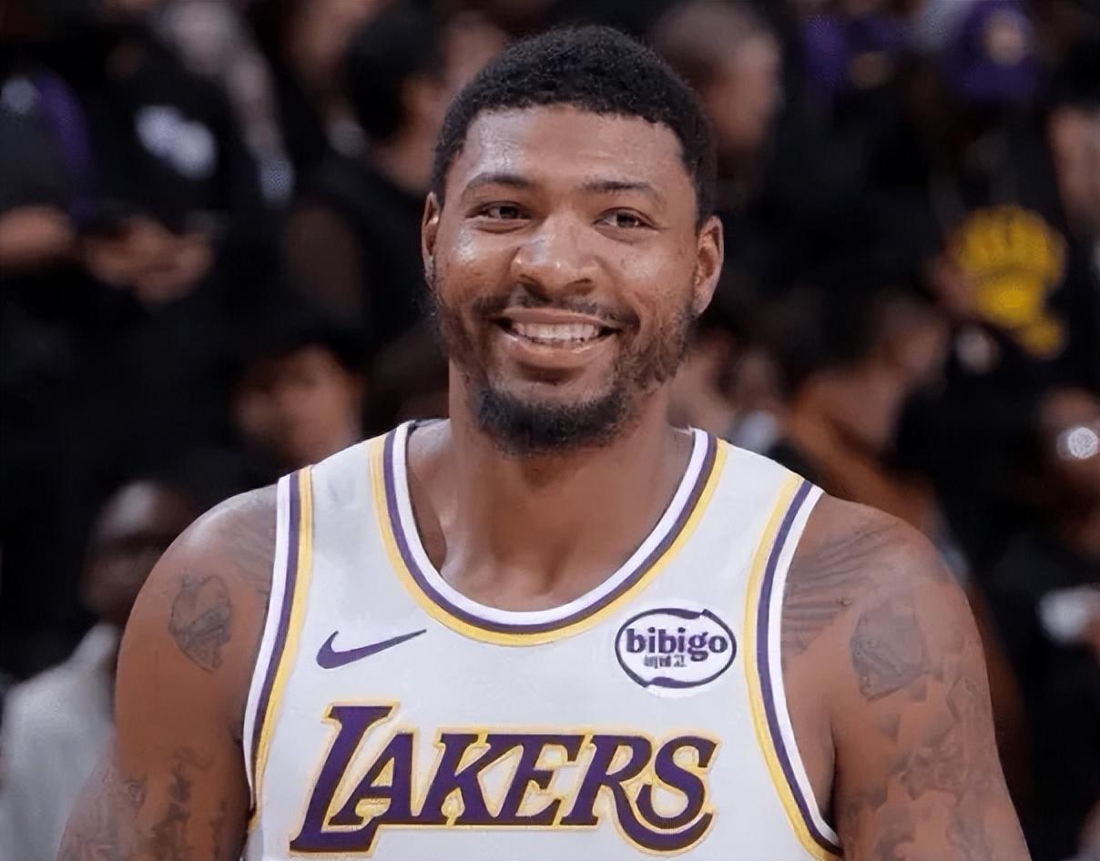 湖人115-107掘金4利好！斯玛特蒂米连爆，海斯成长，球队防守蜕变